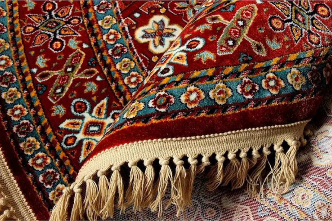 فرق فرش ماشینی و دستباف